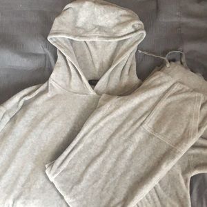 Juicy Couture velour lounge set